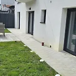 Superior Apartment Lisinski - Private Parking - 2 & 3 Bedroom